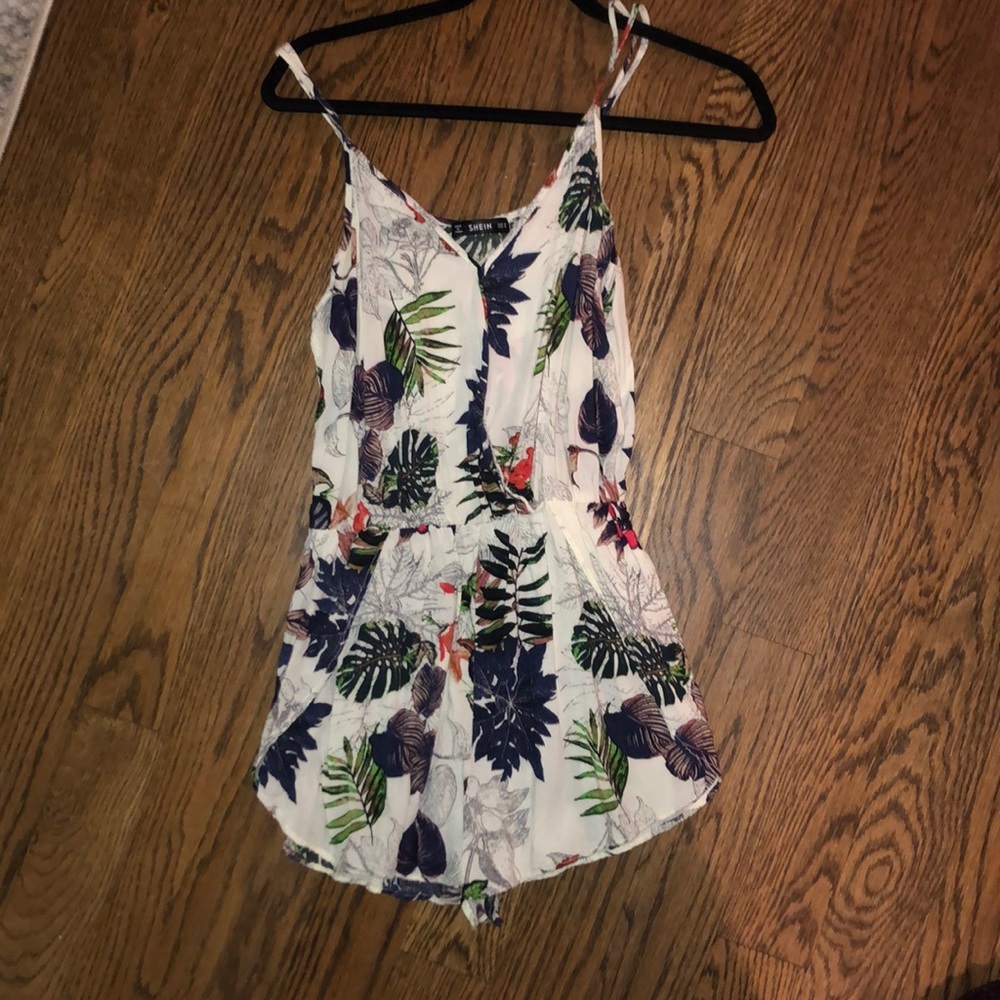 Flowered romper